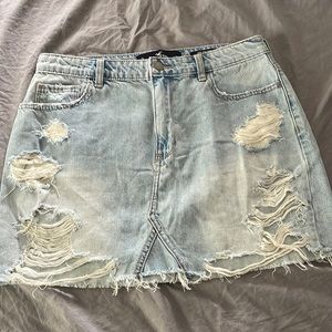 Hollister denim skirt size 11 waist 30
